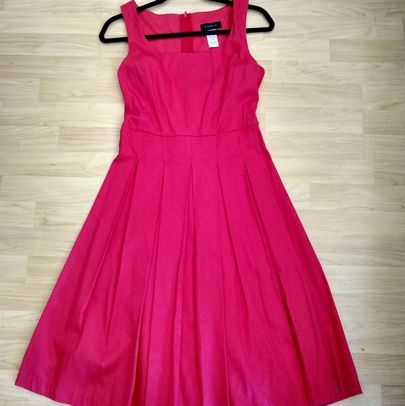 Summer B.Darling Pleated Coral Pink dress - Picture 1 of 5